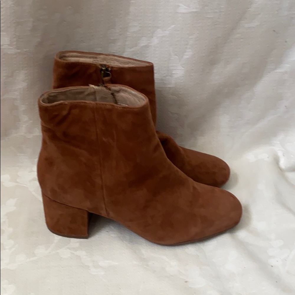 Ankle booties